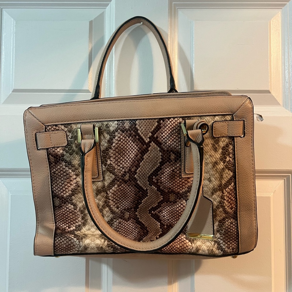Elegant Snake Print Tote Bag